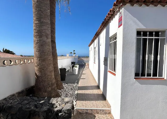 Sole# Luxury Amarilla Golf Villa